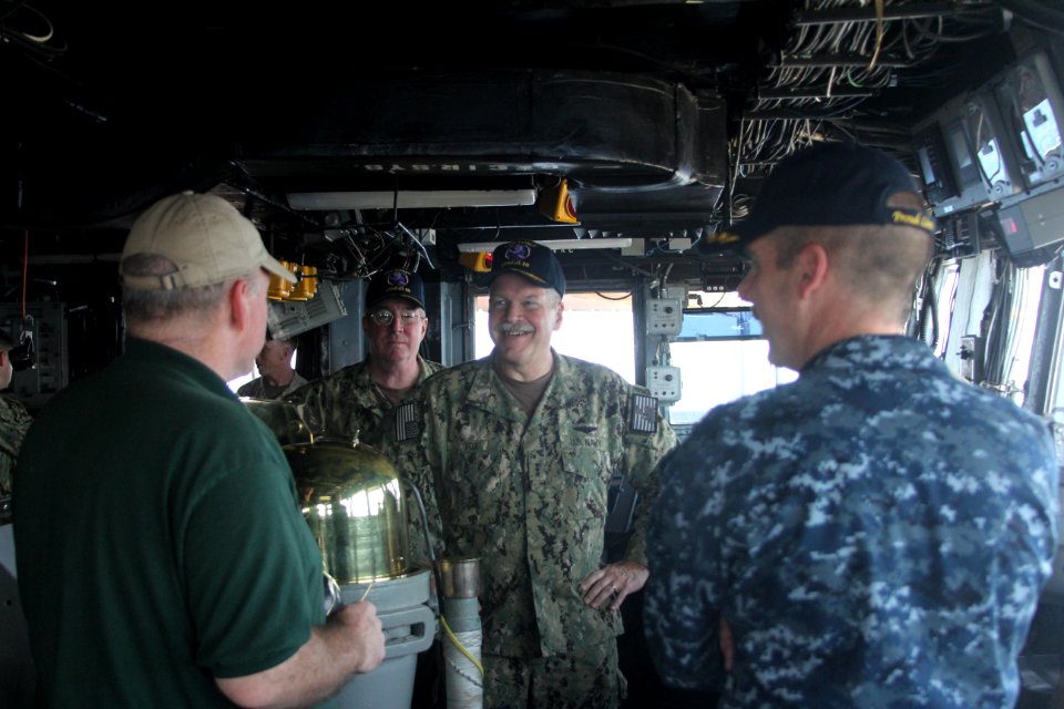 USS Ponce (AFSB (I) 15) 150328-N-ZZ999-002 (17084749258)