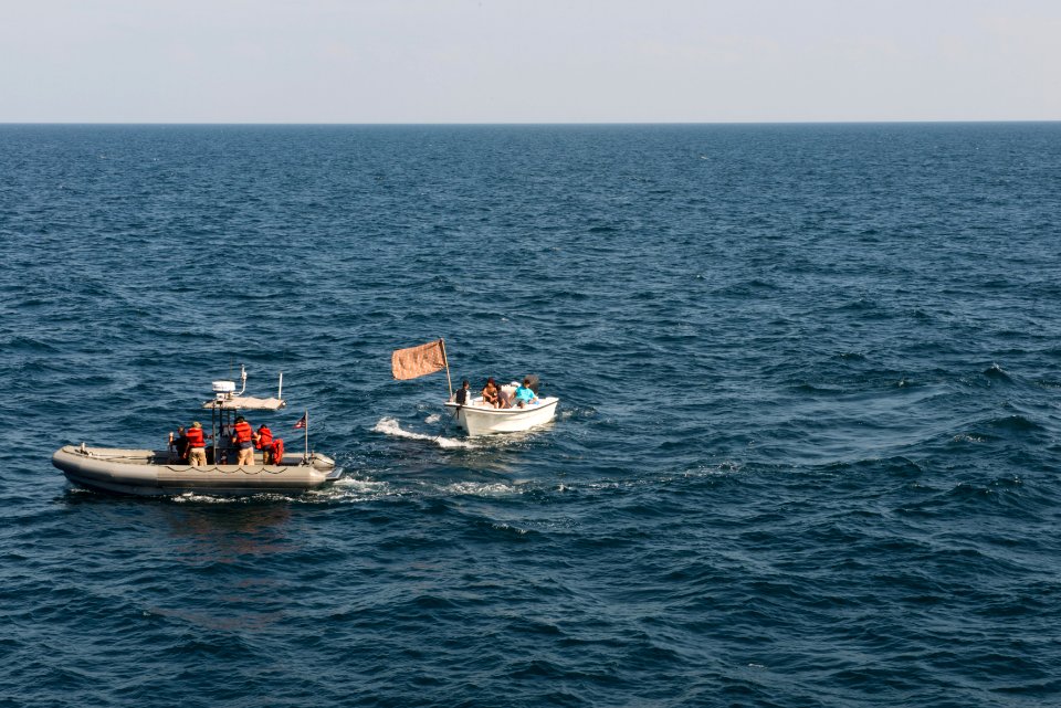 USS PONCE (AFSB(I)-15) 131109-N-YD328-184 (10835943066)