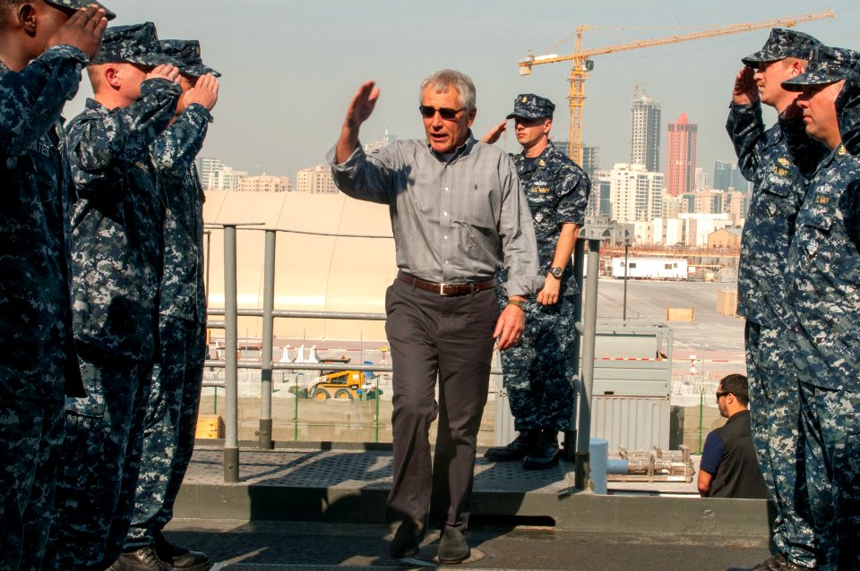 USS Ponce (AFSB(I) 15) 131206-N-IZ292-011 (11237443406)