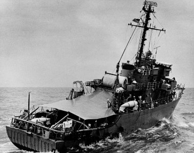 USS Pledge (MSO-492) underway off Vietnam in October 1967 photo