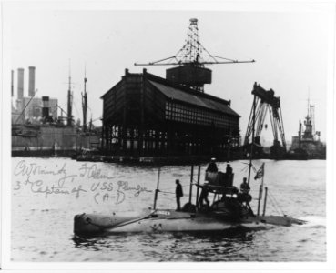 USS Plunger - NH 49357-KN