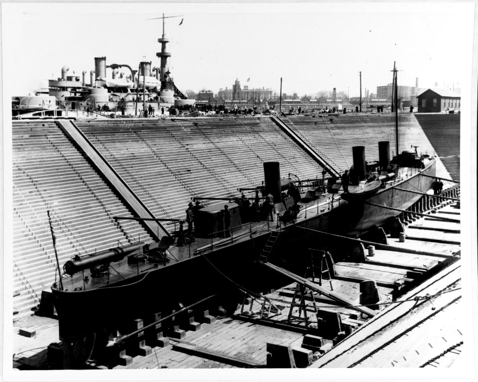USS Porter - 19-N-15-7-2