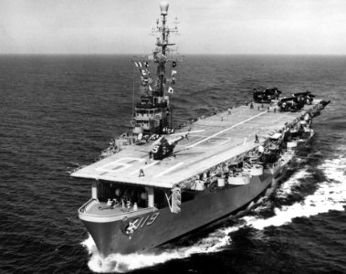 USS Point Cruz (CVE-119) underway in January 1955