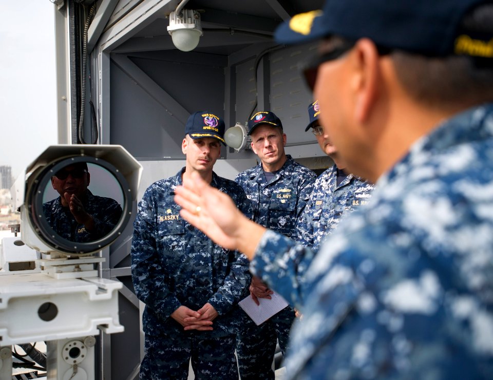 USS Ponce (ASB(I) 15) 150212-N-WX059-214 (16520648156)