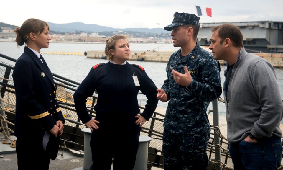 USS Porter, DDG 78, 6th Fleet, Sailors, Destroyer, Toulon, France. (25930278296)
