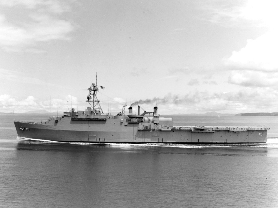USS Ponce (LPD-15) underway in Puget Sound, Washington (USA), on 7 June 1971 (NH 107706)