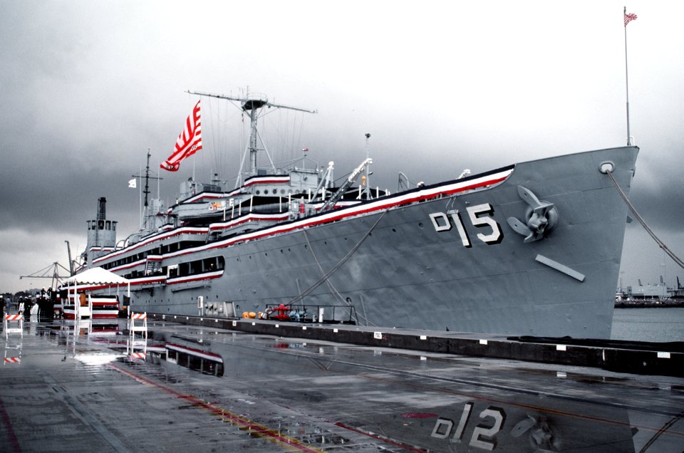 USS Prairie (AD-15) decommissioning 1993