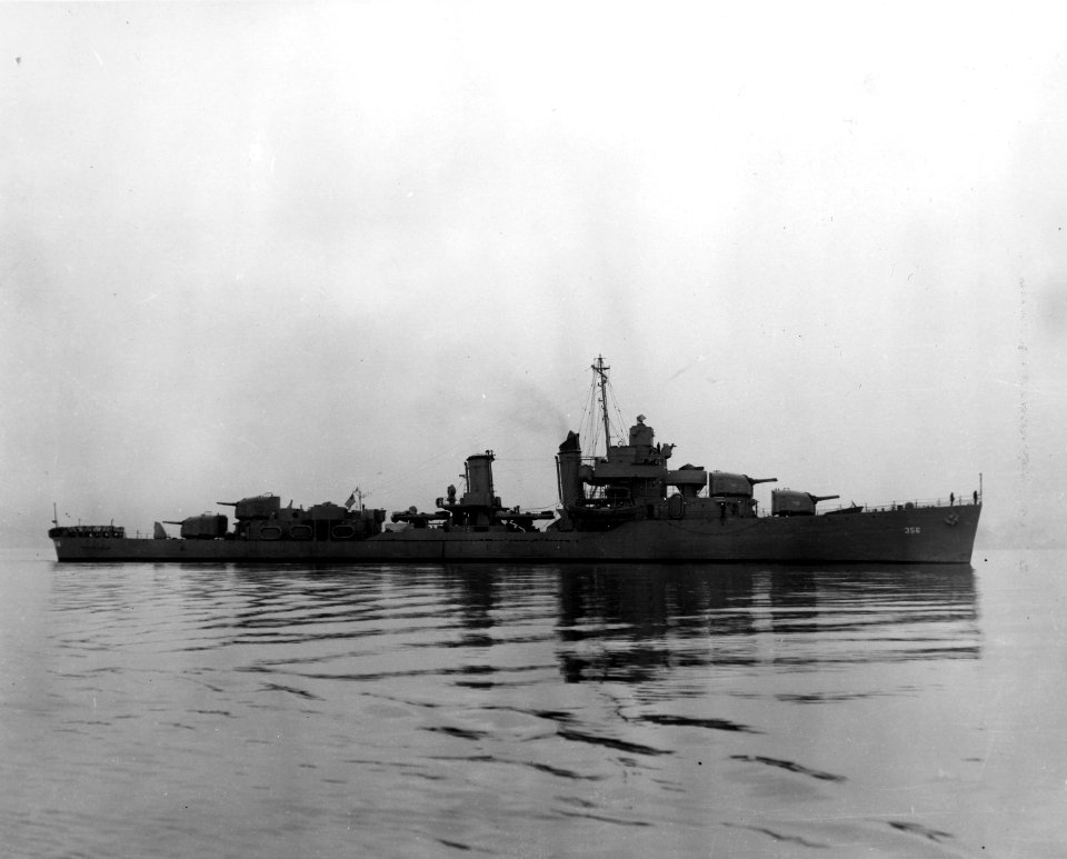 USS Porter (DD-356) - 19-N-26239 (2)
