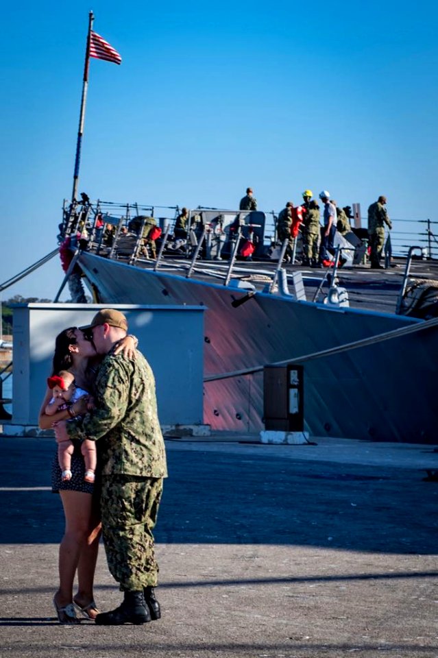 USS Porter returns from 5th FDNF patrol (41860933130)