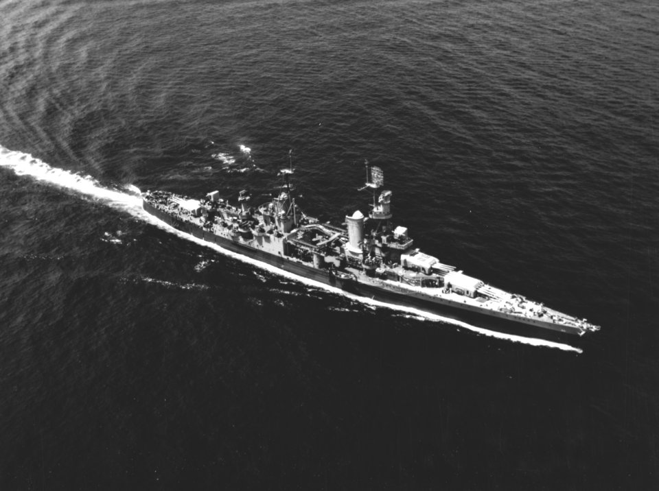 USS Portland (CA-33) underway off Pearl Harbor on 20 September 1945