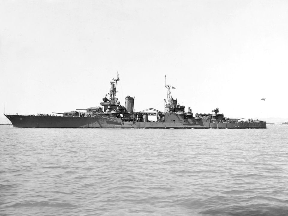 USS Portland (CA-33) off the Mare Island on 16 May 1943