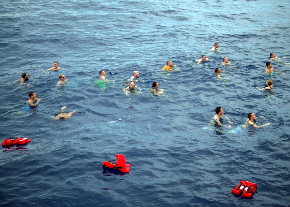 USS Preble swim call 130809-N-HI414-207