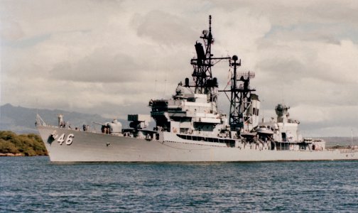 USS Preble (DDG-46) underway at Pearl Harbor, Hawaii (USA) on 1 April 1983 (6368921)