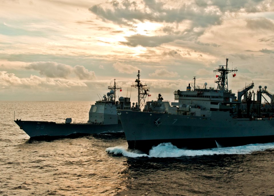 USS Princeton receives supplies from USNS Rainier. (8181938073)