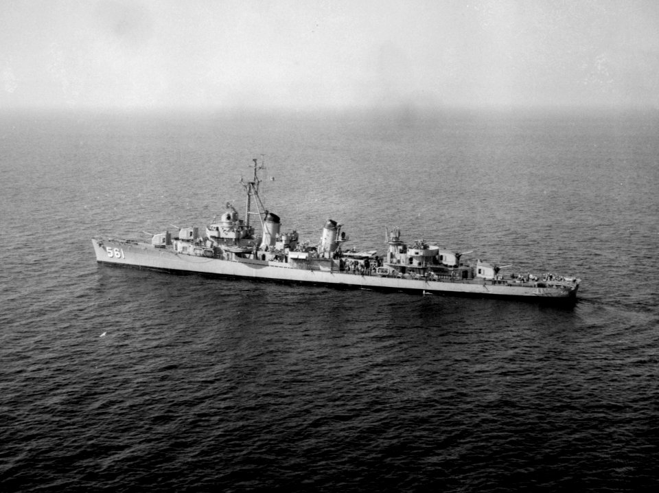 USS Prichett (DD-561) underway in October 1952