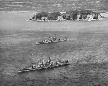 USS Quincy (CA-71) and USS Boston (CA-69) anchored in Sagami Wan, 28 August 1945 (80-G-339379) photo