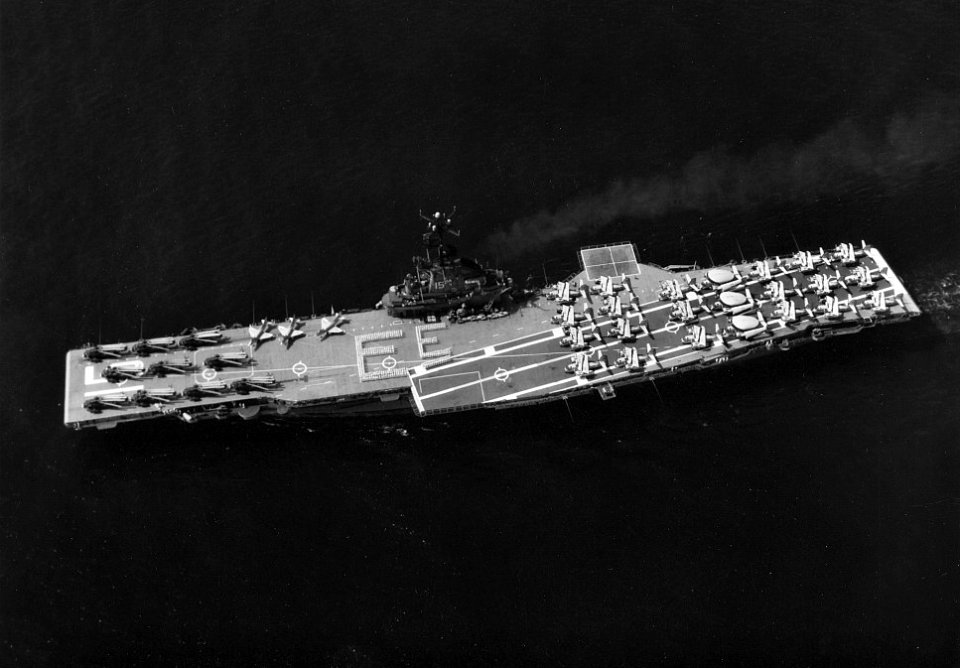 USS Randolph (CVS-15) underway 1963