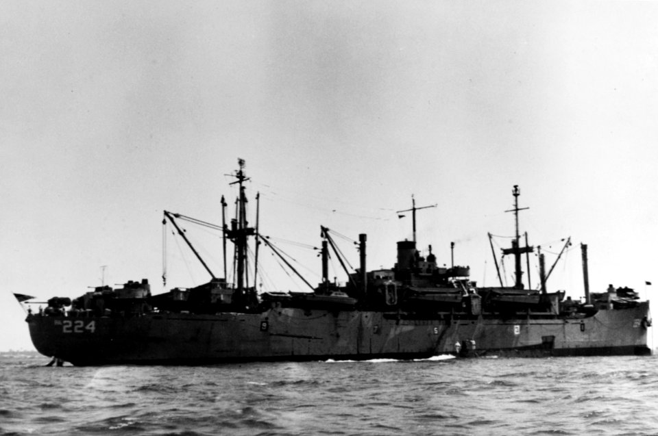 USS Randall (APA-224) at anchor in Hampton Roads on 6 June 1948 (NH 67892)