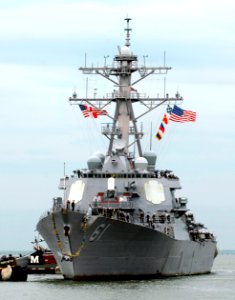 USS Ramage (DDG 61) photo