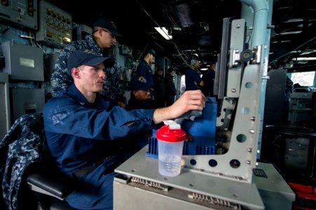 USS Ramage departs Souda Bay 131205-N-VC236-014