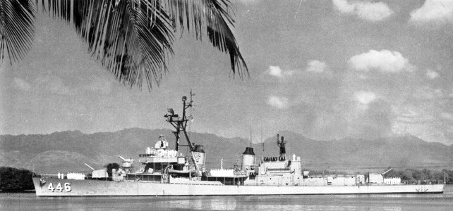 USS Radford (DD-446) underway in 1962