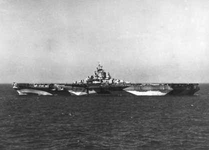 USS Randolph (CV-15) underway in Chesapeake Bay on 12 November 1944 (80-G-287672)