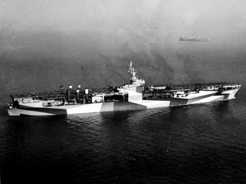 USS Ranger (CV-4) underway on 6 July 1944 (80-G-236719)