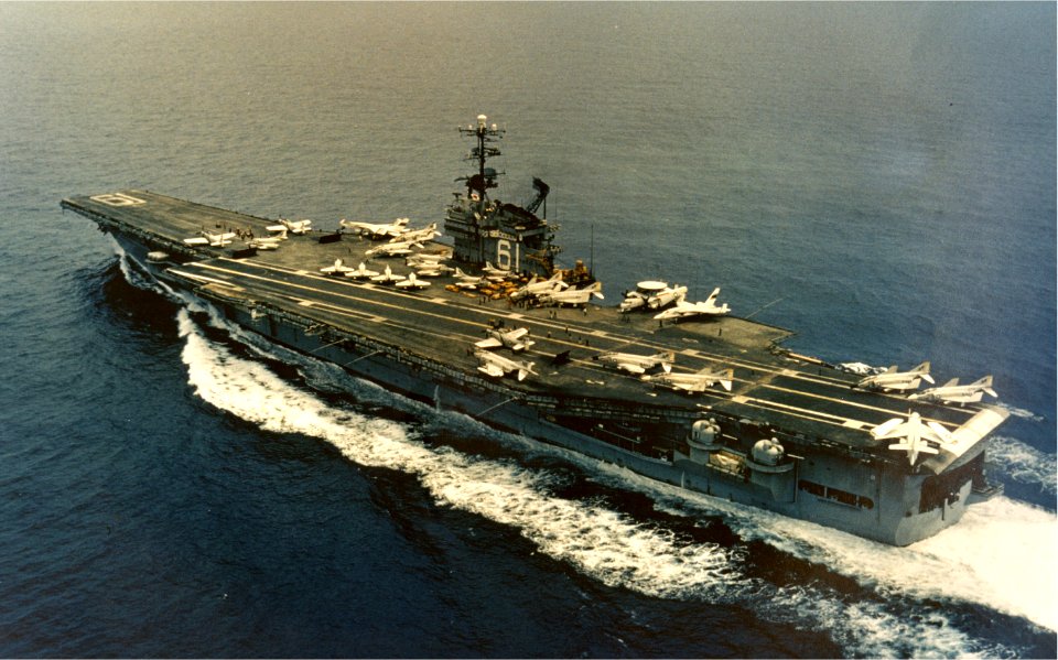 USS Ranger (CVA-61) underway in the Pacific Ocean in 1966 (NNAM.2001.205.081)