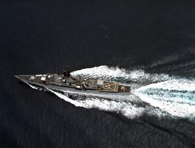 USS Reasoner (FF-1063) underway in 1991