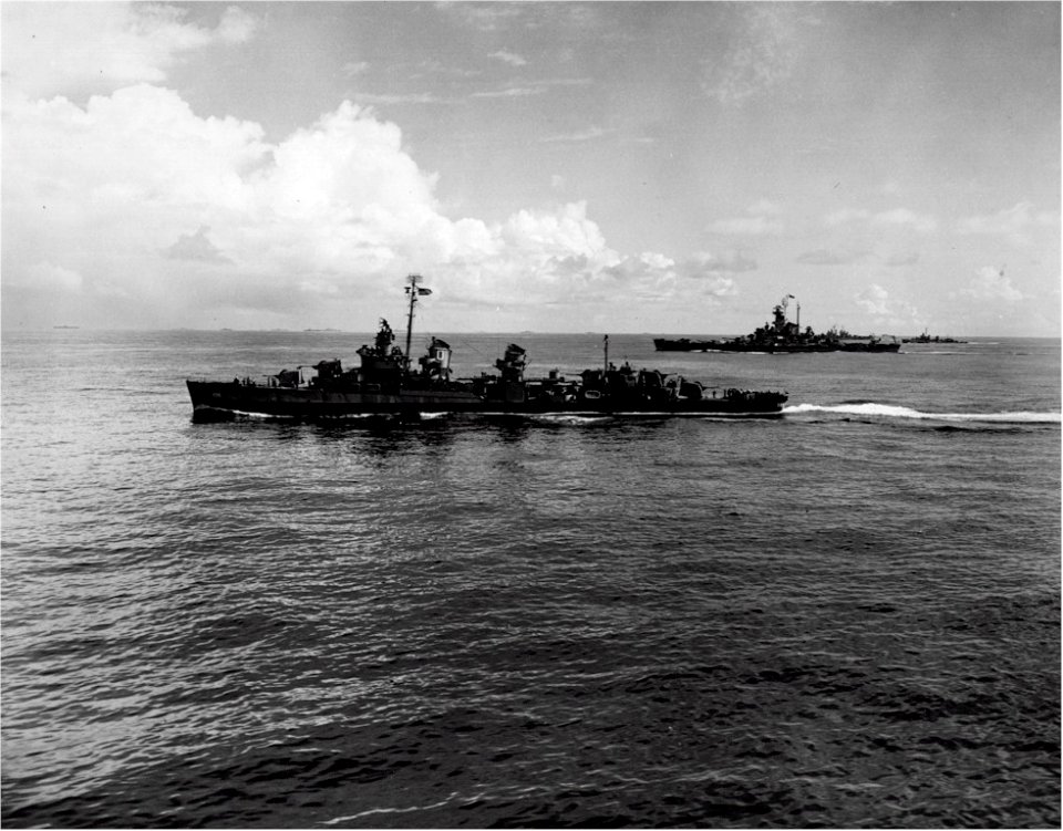 USS Ringgold (DD-500) underway in the Pacific Ocean, circa in July 1945