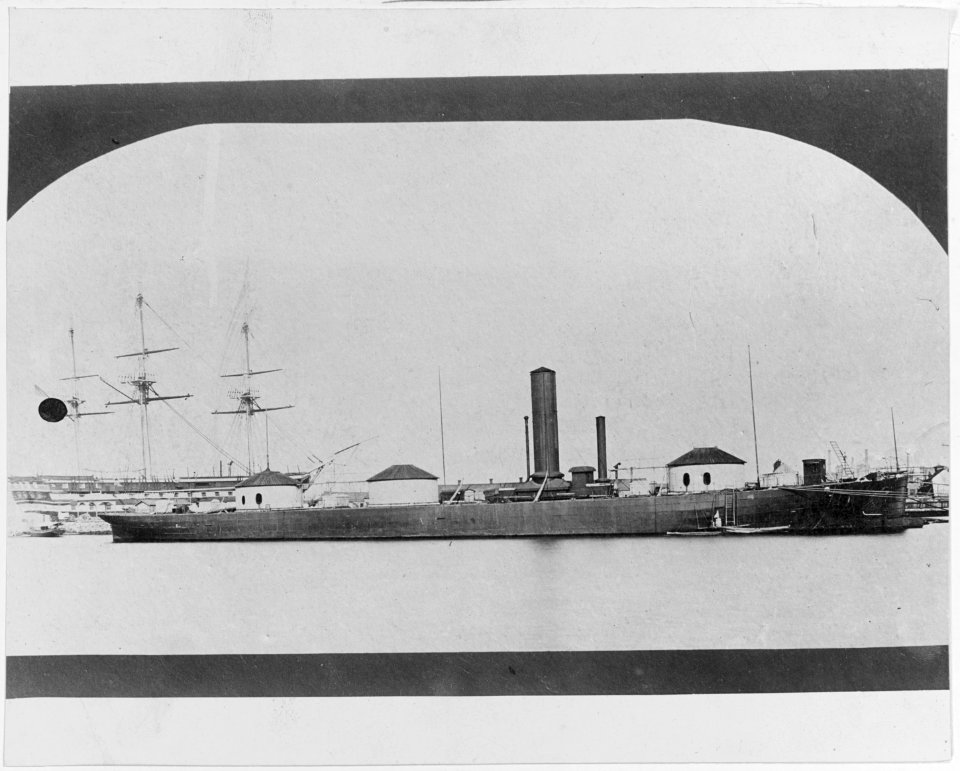 USS Roanoke - NH 48105