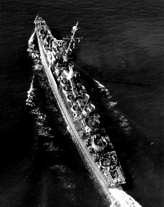 USS Robert I. Paine (DE-578) underway on 1 July 1944 (19-N-67405)