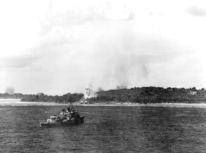 USS Robinson (DD-562) off Peleliu in September 1944