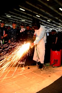 USS Ronald Reagan damage control training 140212-N-EC099-110