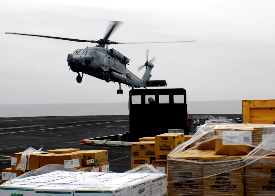 USS Ronald Reagan Action 110314-N-GL340-090