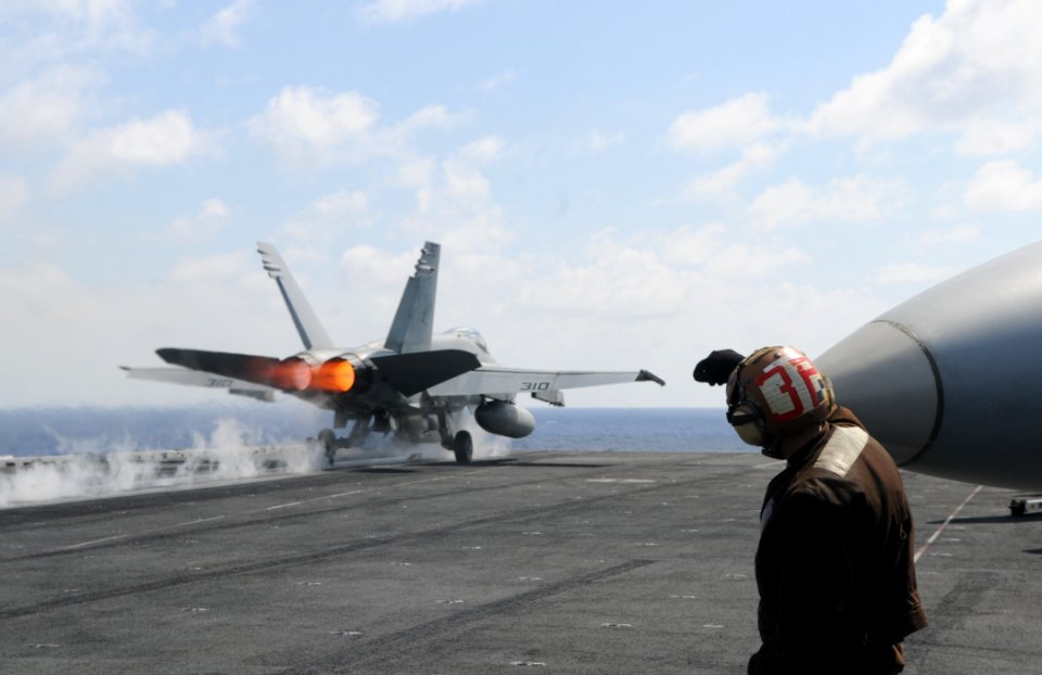 USS Ronald Reagan Deployment DVIDS177502