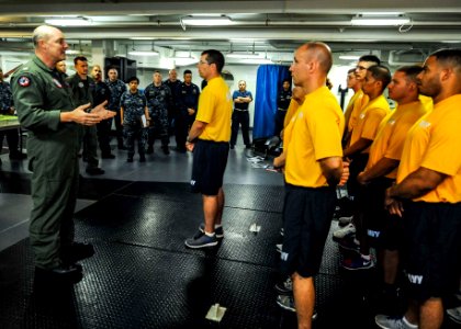 USS Ronald Reagan operations 140805-N-ZZ999-014
