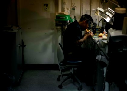USS Ronald Reagan operations 151118-N-IN729-180