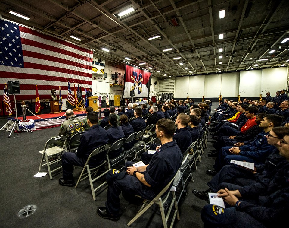 USS Ronald Reagan operations 150525-N-YO638-024