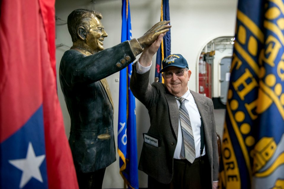 USS Ronald Reagan ship tour 160318-N-IN729-024