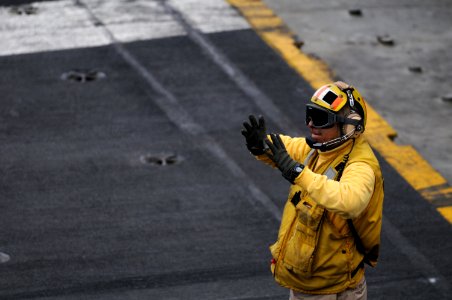 USS Ronald Reagan in the Pacific DVIDS159044