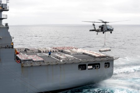 USS Ronald Reagan weapons onload 150511-N-WO404-174