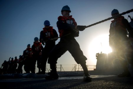 USS ROOSEVELT (DDG 80) 140425-N-VC599-228 (14026268401)