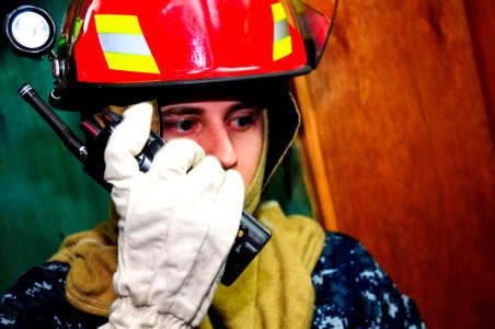 USS Ronald Reagan sailors conduct damage control drill 120512-N-MZ733-100