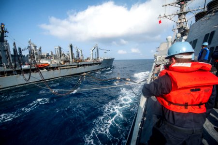 USS ROOSEVELT (DDG 80) 140323-N-VC599-064 (13402573304)