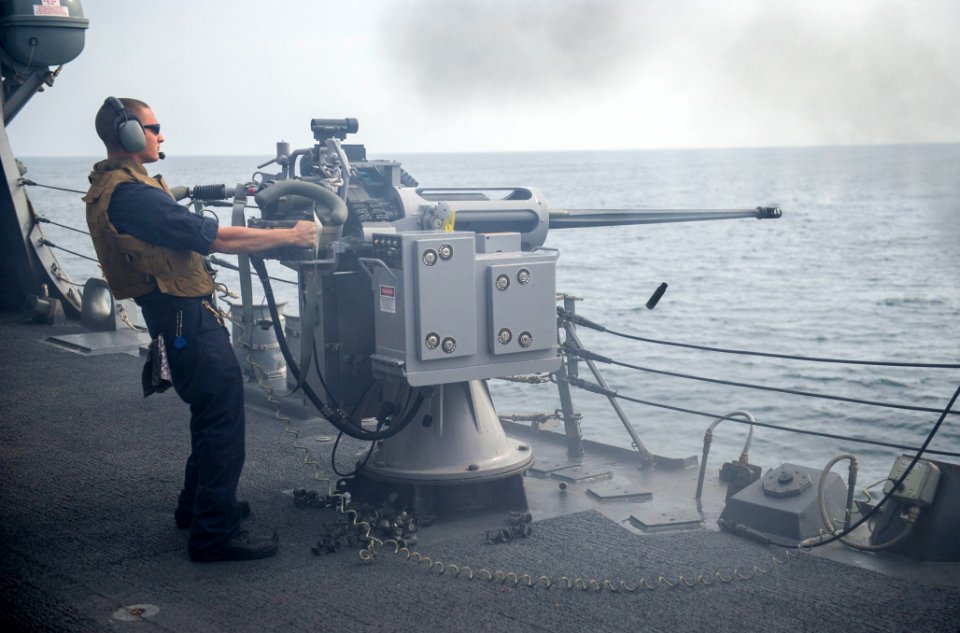 USS ROOSEVELT (DDG 80) 140326-N-VC599-059 (13530660545)