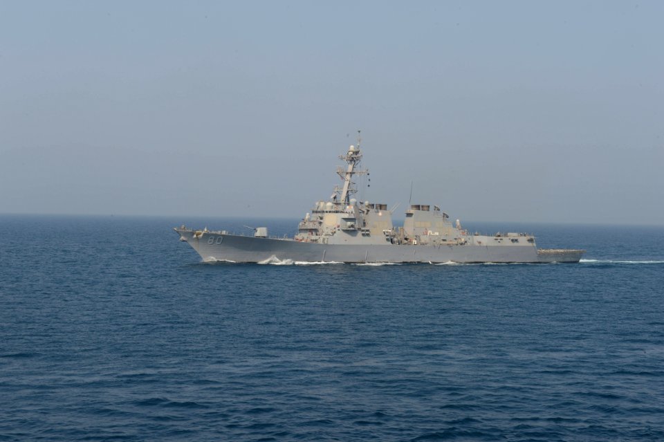 USS Roosevelt (DDG 80) 140708-N-BD629-018 (14588251328)