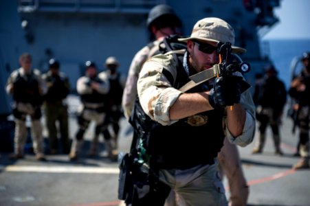 USS Roosevelt (DDG 80) 140517-N-VC599-548 (14270492553)