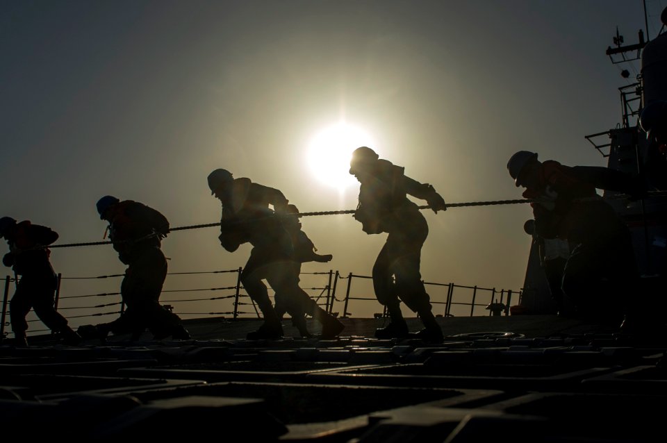 USS ROOSEVELT (DDG 80) 140425-N-VC599-172 (14029898804)