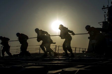 USS ROOSEVELT (DDG 80) 140425-N-VC599-172 (14029898804)